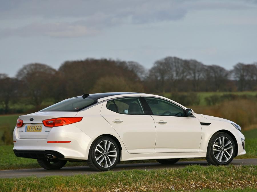  Kia Optima EcoDynamics 2014 года  (UK) (фото 18 из 22)